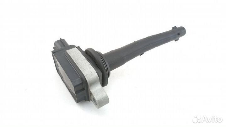 Катушка зажигания Nissan Serena C25 MR20 2005