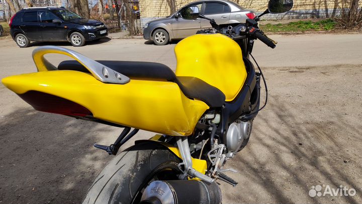 Honda cbr 600 f4i
