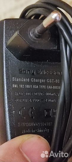 Зарядник для сони эриксон