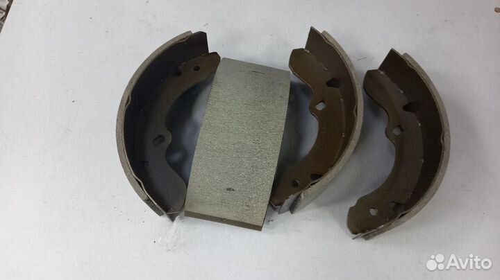 Тормозные колодки барабанные - GSParts