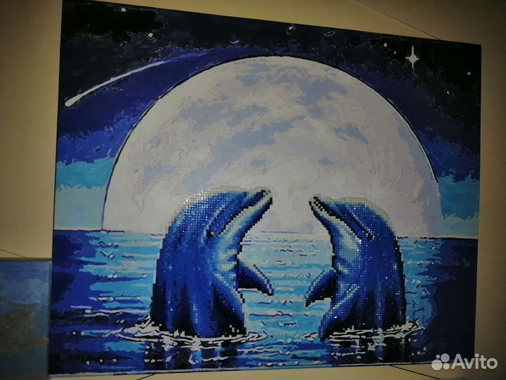 Картины алмазной выкладкой и раскраской