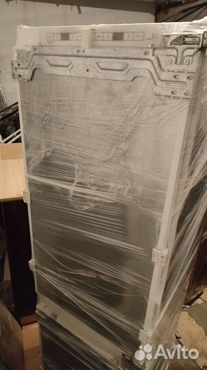 Встраиваемый холодильник bosch KIN86AF30R