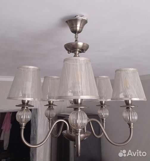 Люстра потолочная подвесная бу