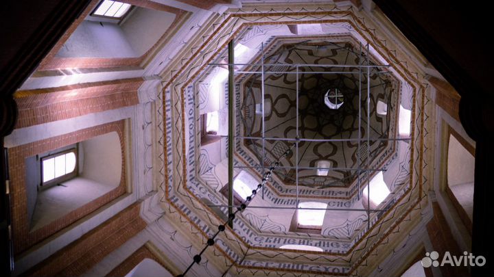 Видеомонтажер/видеооператор