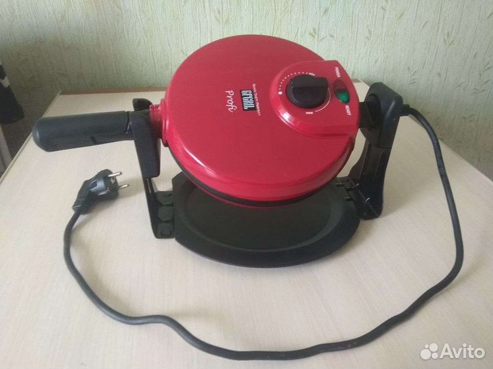 Электрическая вафельница GF-020 Waffle Pro