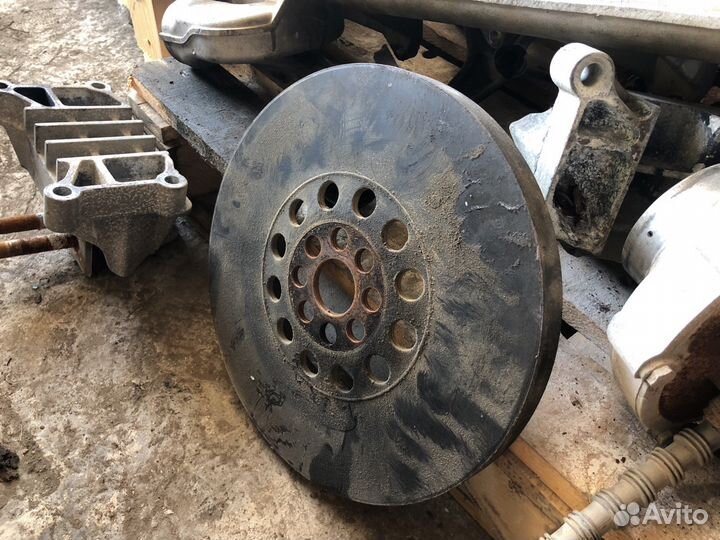 Успокоитель (демпфер) коленвала MAN D20 D28 scania