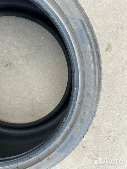 Pirelli P Zero 285/30 R19 98Y