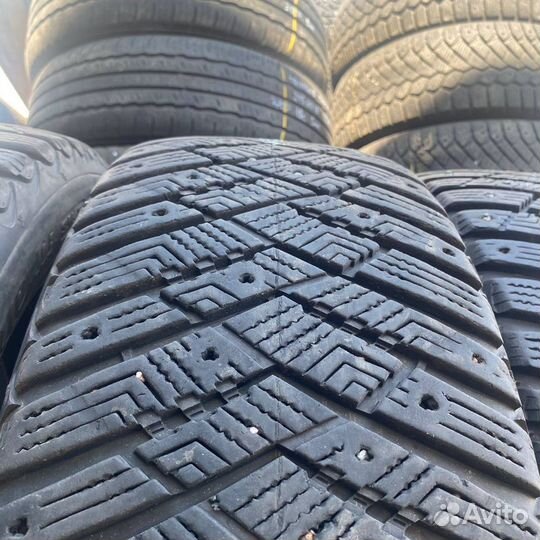 Goodyear UltraGrip Ice Arctic SUV 235/55 R19 105T