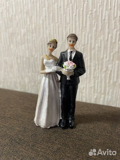 Статуэтка свадебная молодожены на торт