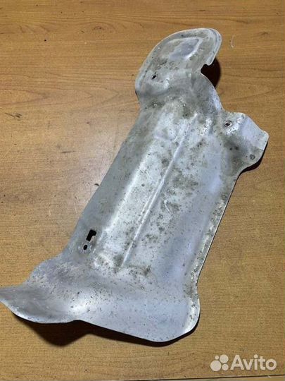 Тепловой экран Skoda Octavia A5 лифтбек BSE 1.6