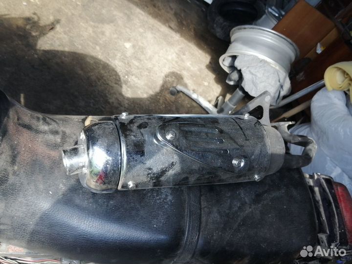 Глушитель на скутер
