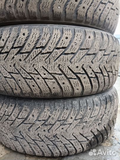 Nokian Tyres Hakkapeliitta 8 195/60 R15 92T