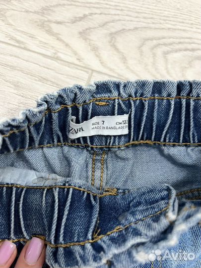 Продаю пакет брендовых вещей на 116 рост девочке