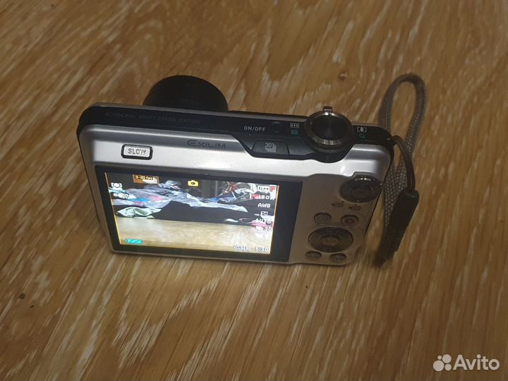 Фотоаппарат casio exilim новый