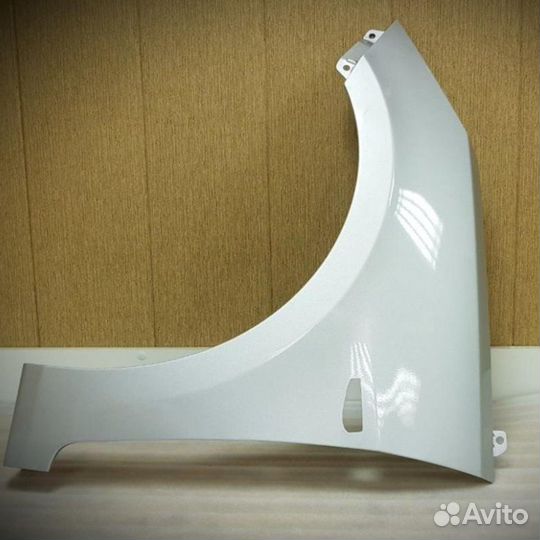 Крыло левое белое Hyundai solaris 11-17