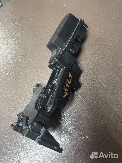 Распределитель тока акб B+ BMW G20/22/23/26/29/42