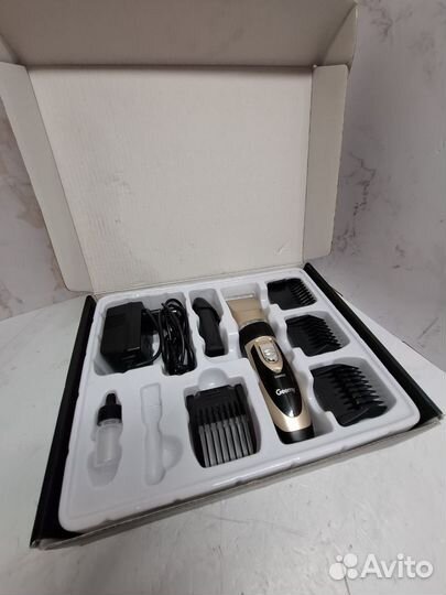 Машинка для стрижки Geemy GM-6066