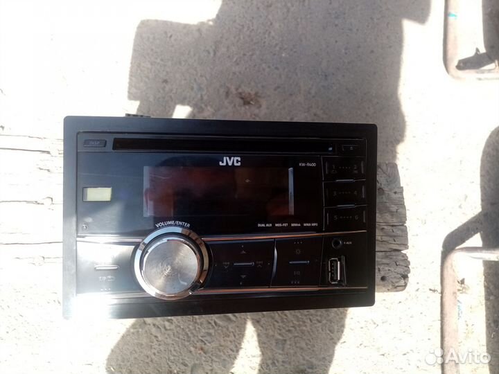 Авто магнитола бу живиси