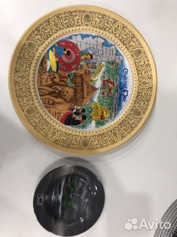 Сувенирные тарелки