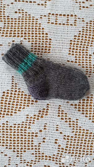 Шерстяные носки детские, ручная работа