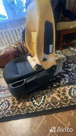 Сиденье водительское skoda octavia a5