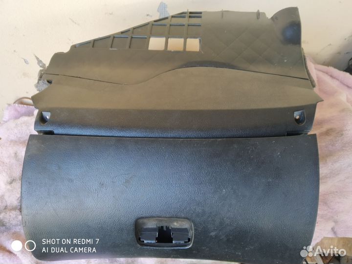 Бардачок на volkswagen passat В 5, 5+