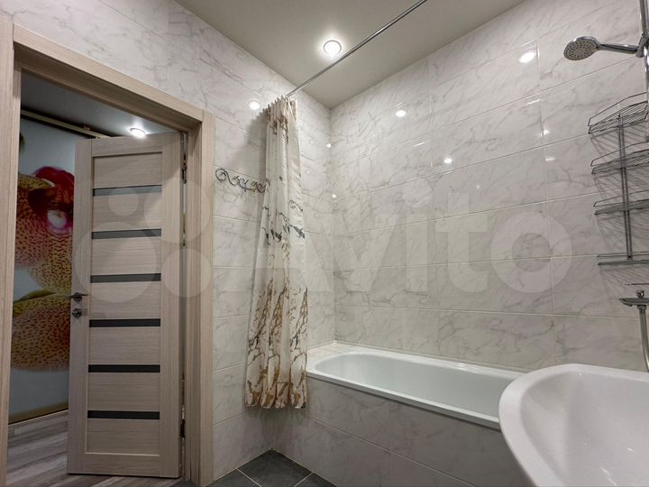 1-к. квартира, 38 м², 10/21 эт.