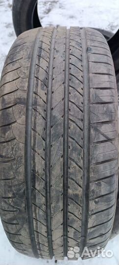 Goodyear Aquatred 205/50 R17 26G