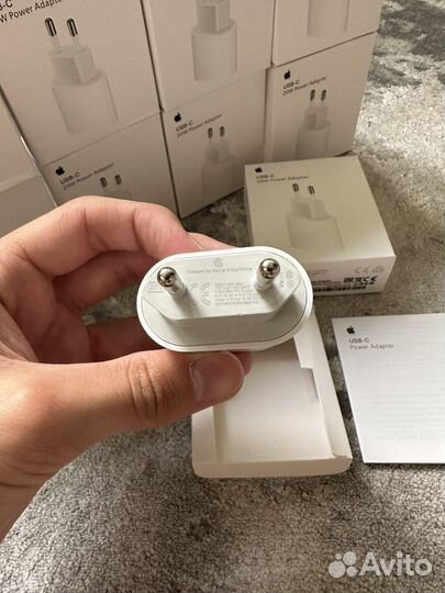 Apple 20W USB-C Power Adapter
