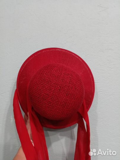 Шляпа женская соломенная