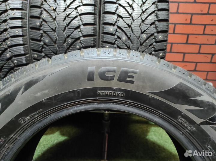 Formula Ice 225/60 R17 99T