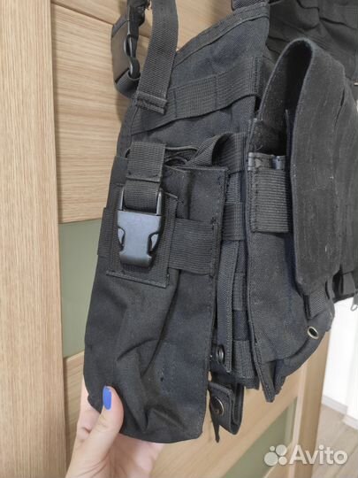 Разгрузочный жилет черный