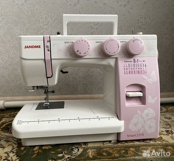 Швейная машина Janome SMART 2119