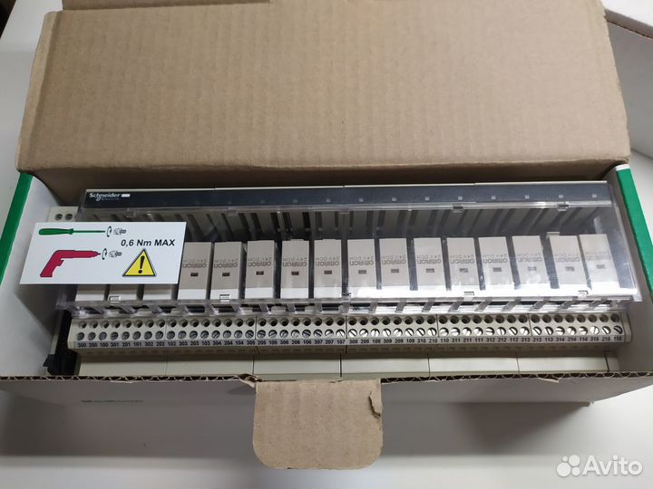 Schneider Electric ABE7R16T330