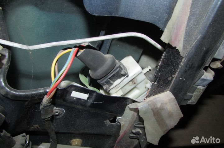 Дверь Фольксваген Пассат Б3 / Passat B3