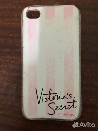 Чехлы для айфона 4