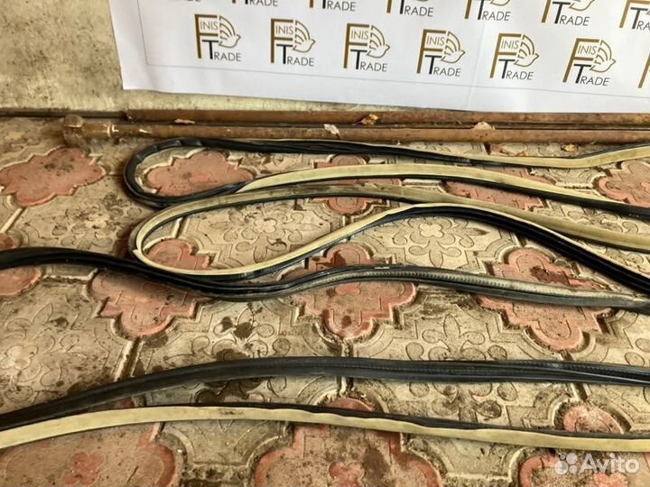 Уплотнитель проёма двери Infiniti Fx35 S51 2008