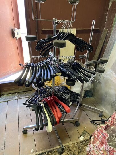 Плечики для одежды