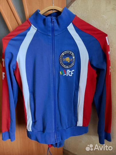 Спортивный костюм доя тхэквондо