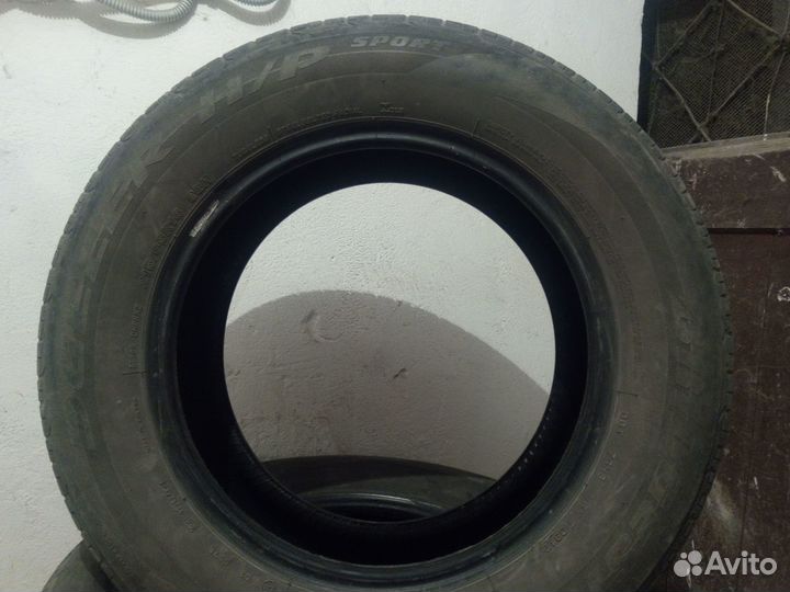 Bridgestone Dueler H/P 215/65 R16