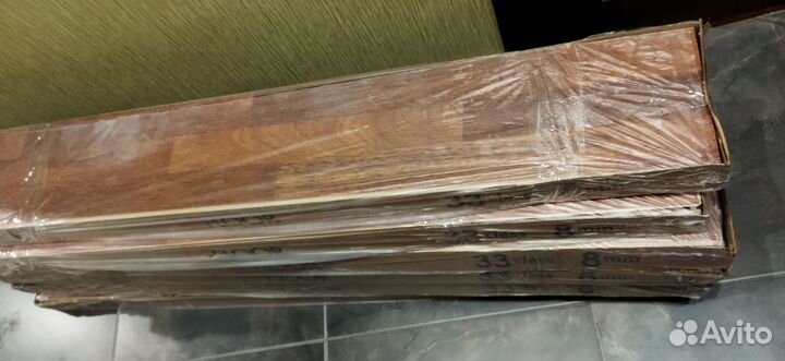 Ламинат 33 класс 8мм. бу