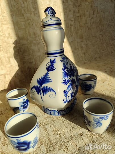 Авторский штоф 1,2 л и 4 стопки. Гжель