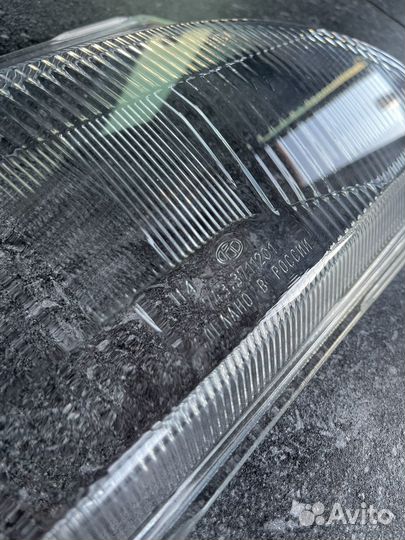 Стекло правой фары 2114