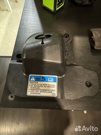 Кожух нижний рулевой колонки honda accord 7