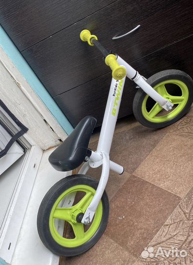 Беговел детский бу