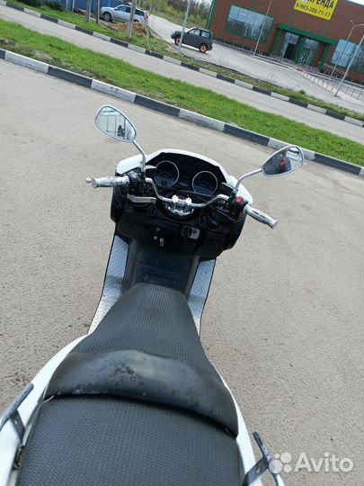 Yamaha Majesty 250