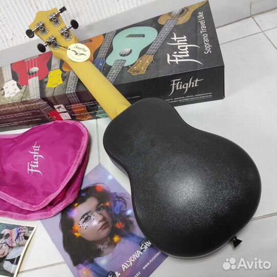 Укулеле flight новая от Алёны Швец с чехлом
