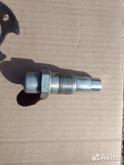 Натяжитель цепи боковой Bmw 5 E39 M52 B28