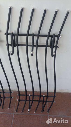 Вешалка настенная бу