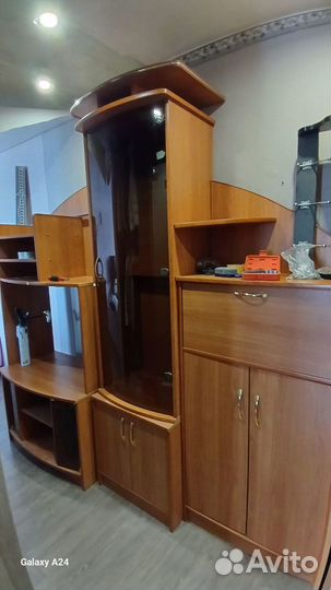 Стенка горка в гостиную бу